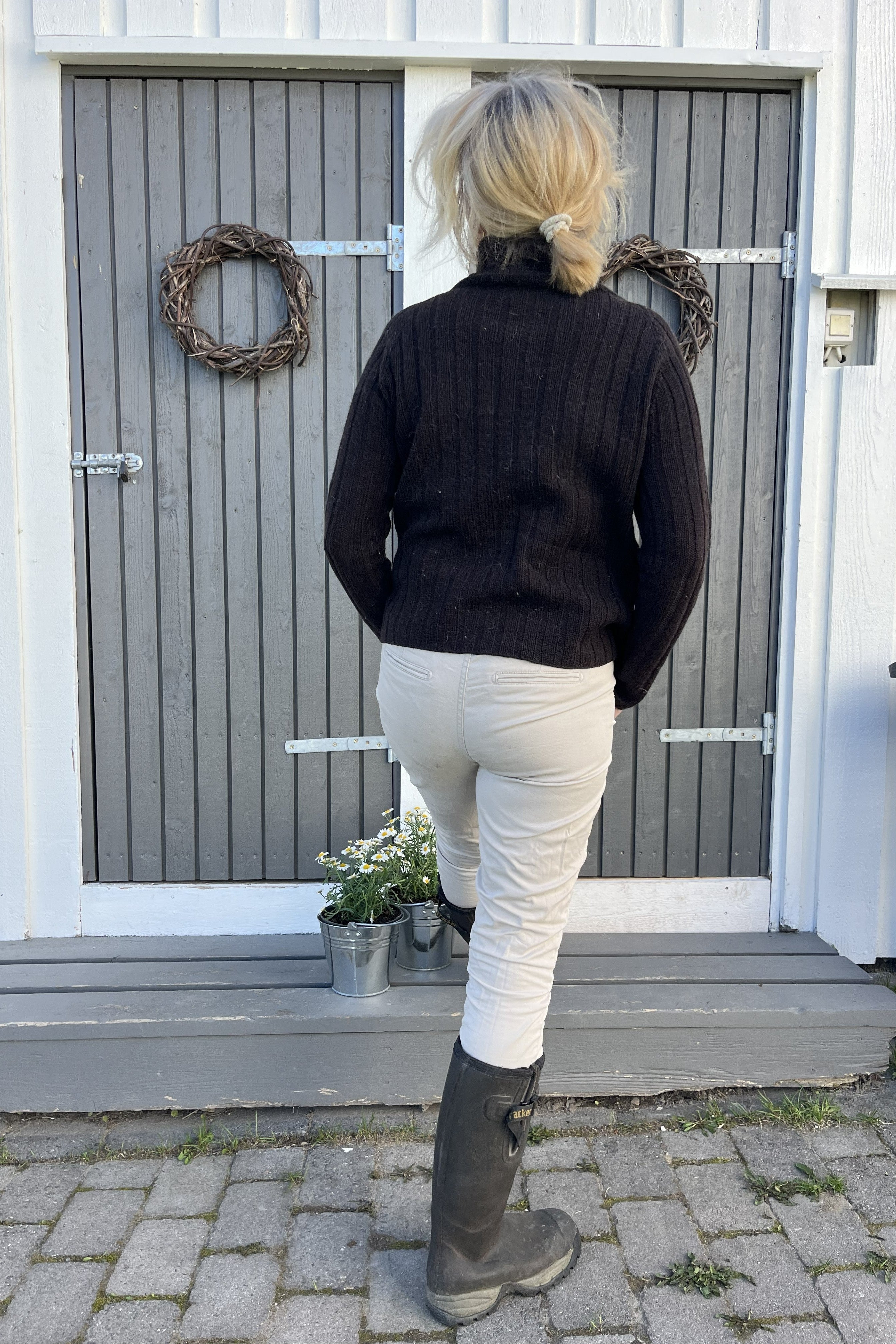 LUNT Toten svart ullgenser dame/mann